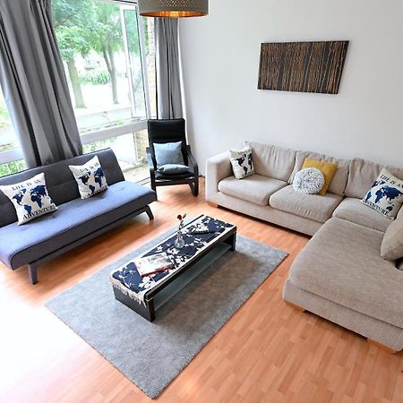 4 Bedroom Patio House Regent'S Park - Parking 伦敦 外观 照片